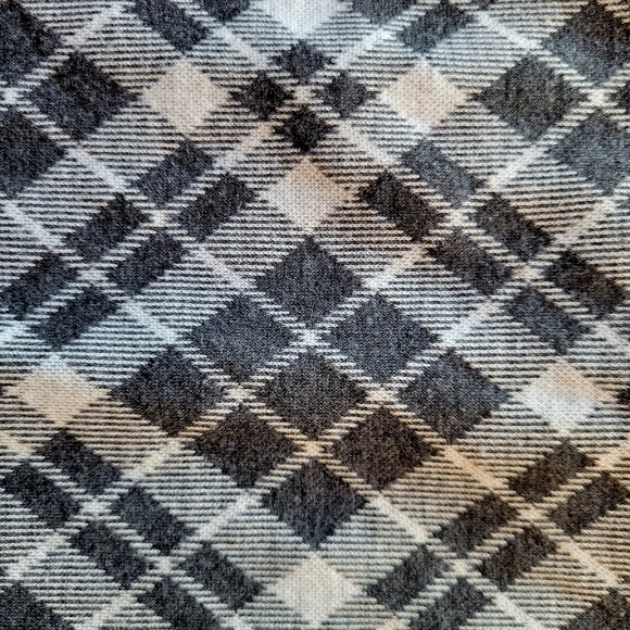 Tommy Hilfiger Gray & White Plaid Sweater Dress Size 6 - Picture 6 of 7